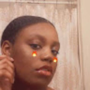 Meet your Posher, Lela